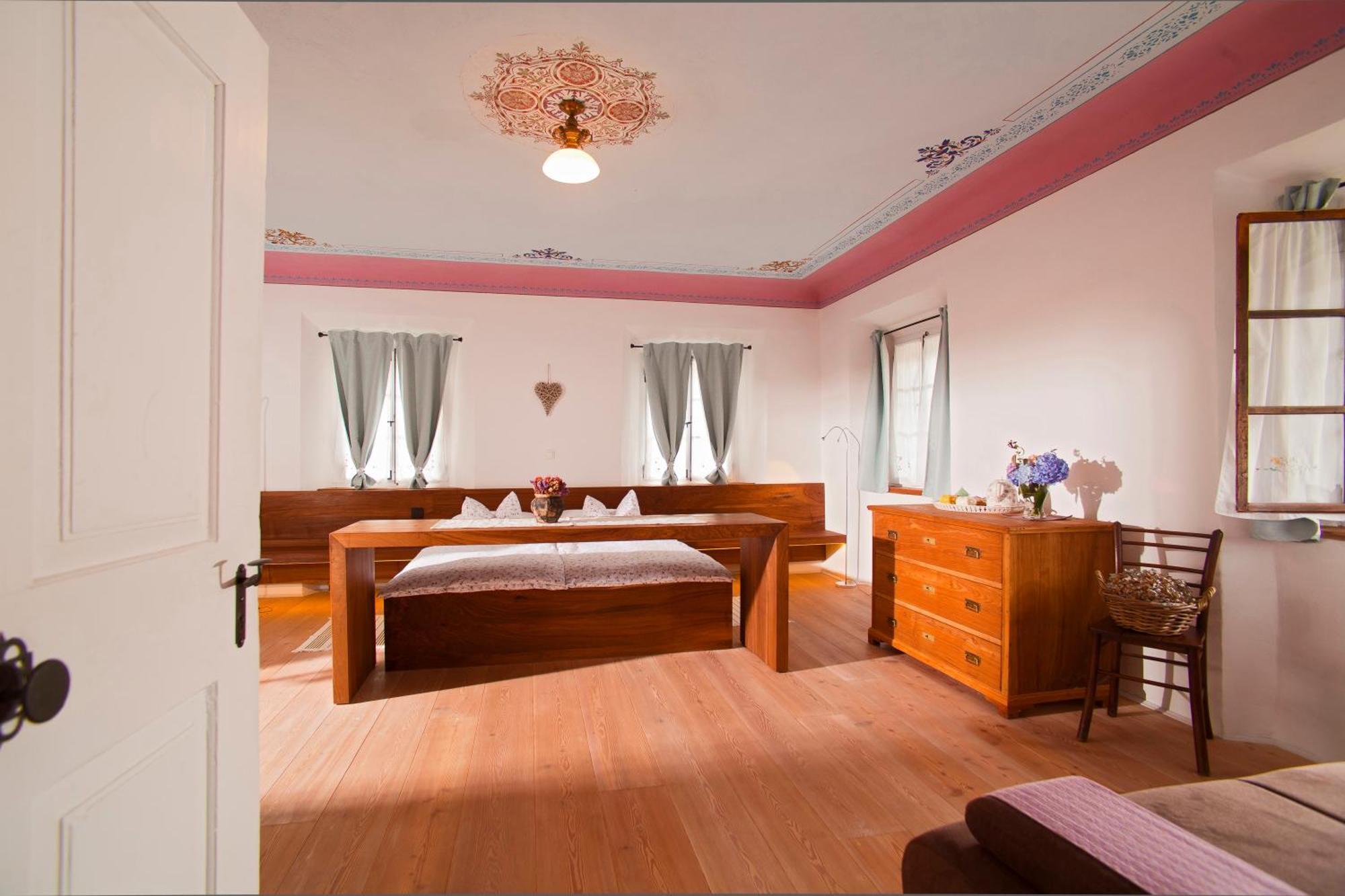 Juvanova Hisa - Apartments And Rooms Luče Esterno foto